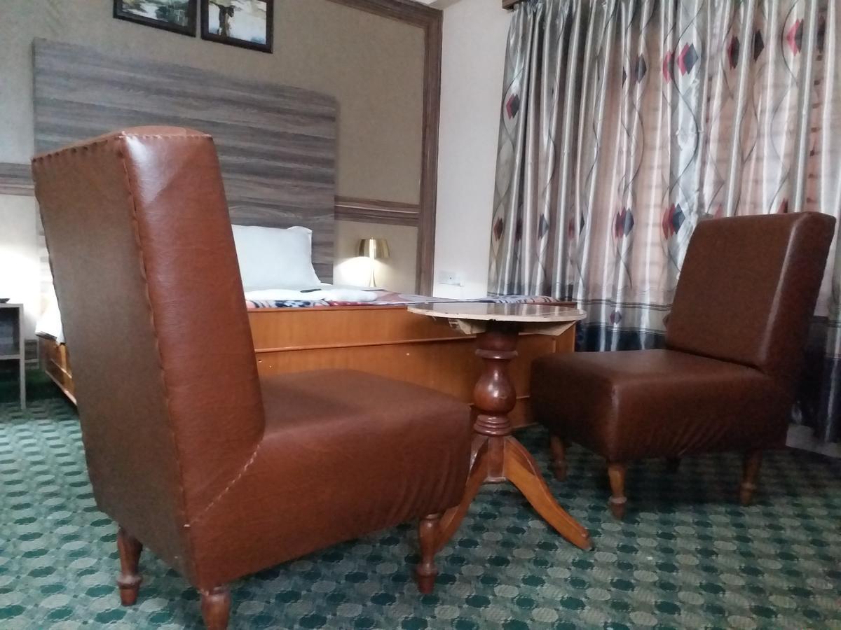 Hotel Marigold Pokhara Eksteriør billede